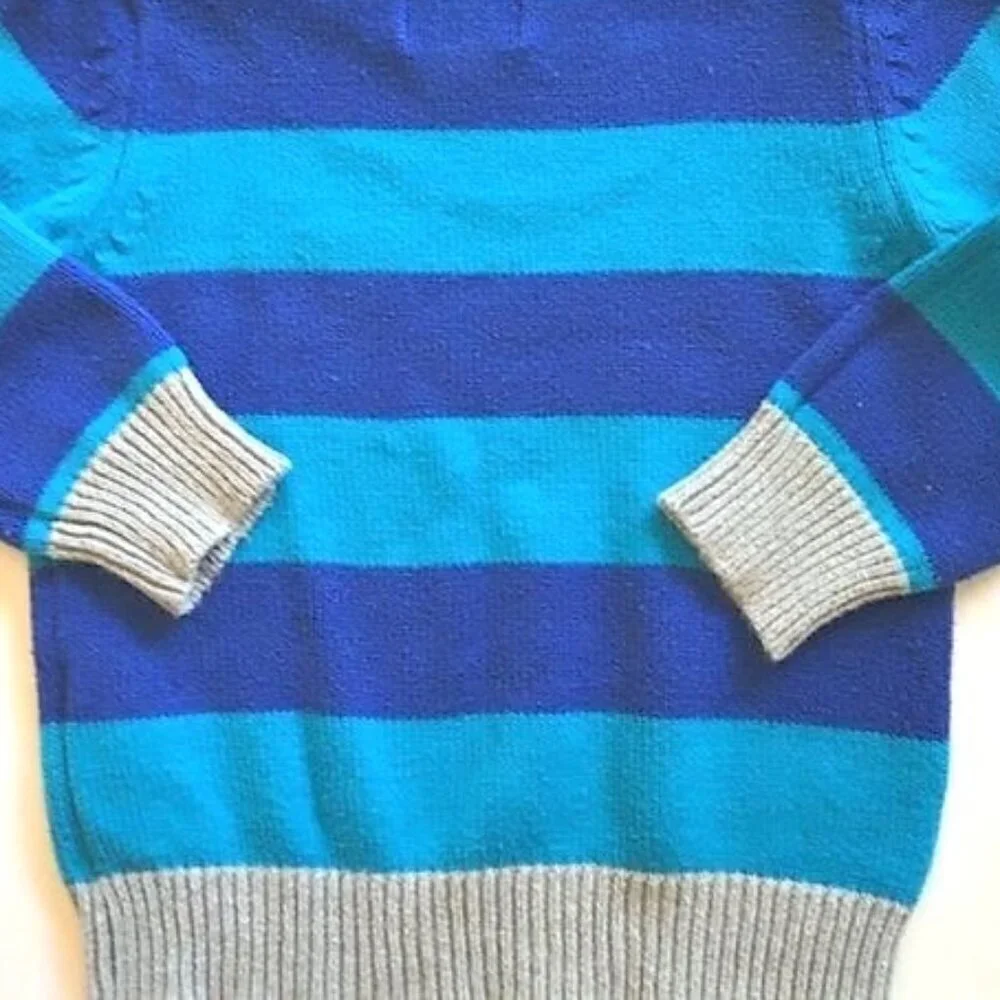 COLOR BLOCK SWEATER